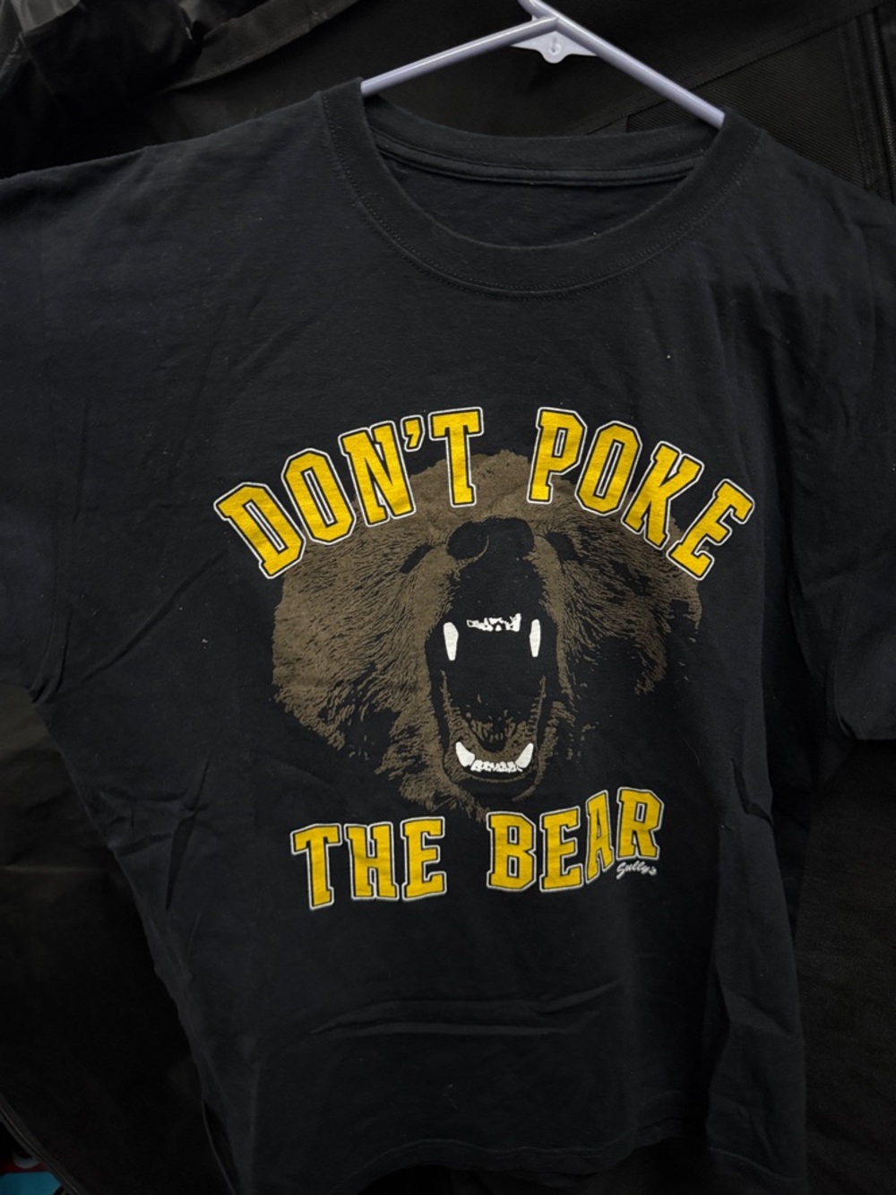 Boston Bruins Don't Poke The Bear Black Graphic Tee size Large